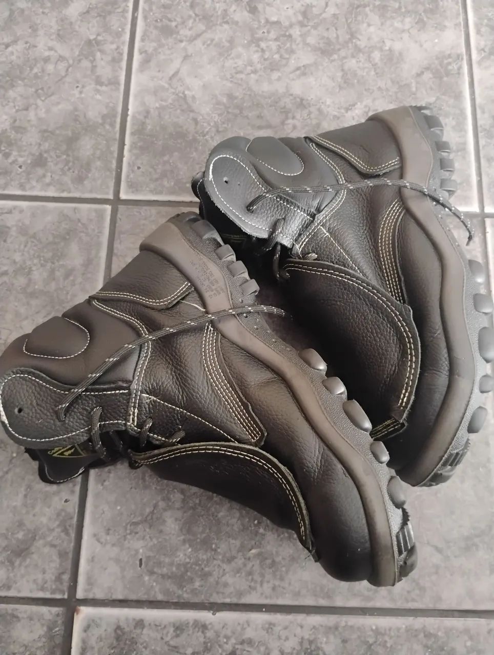 Bota segurança n°39 - Foto 4