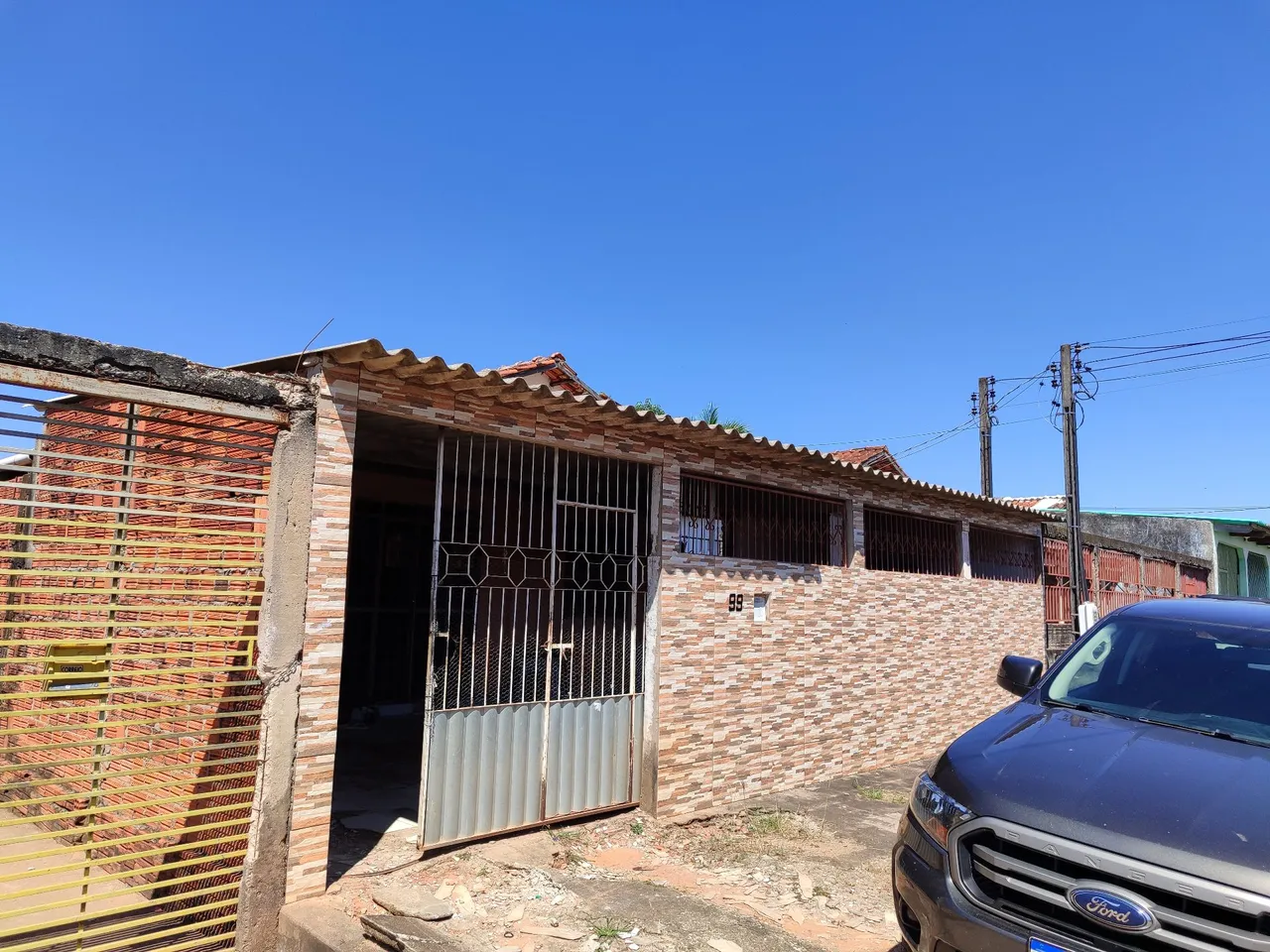 Vendo casa em ótima localização!