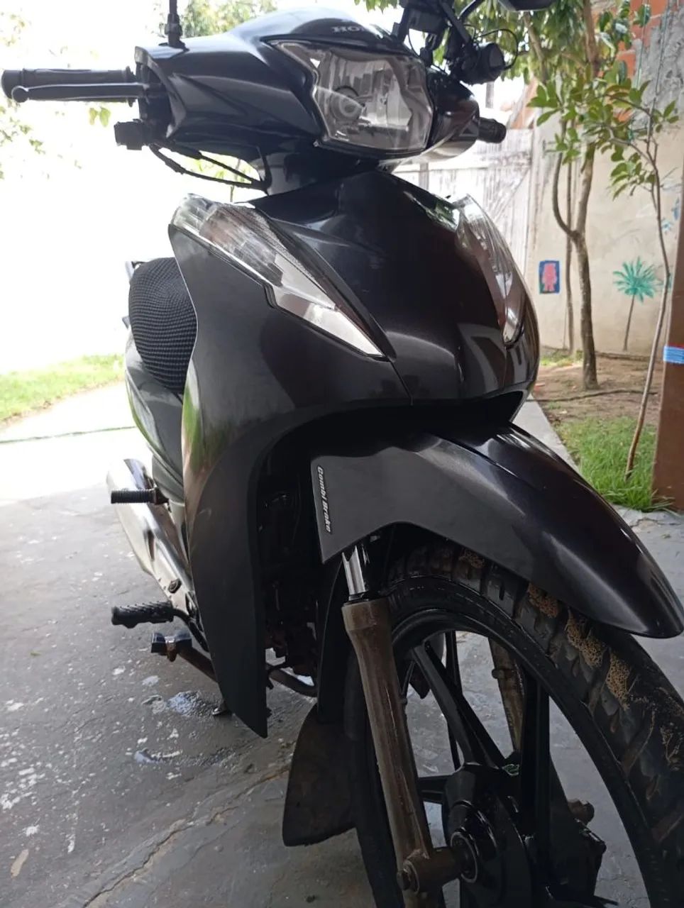 Vendo uma linda biz 110i - Foto 3