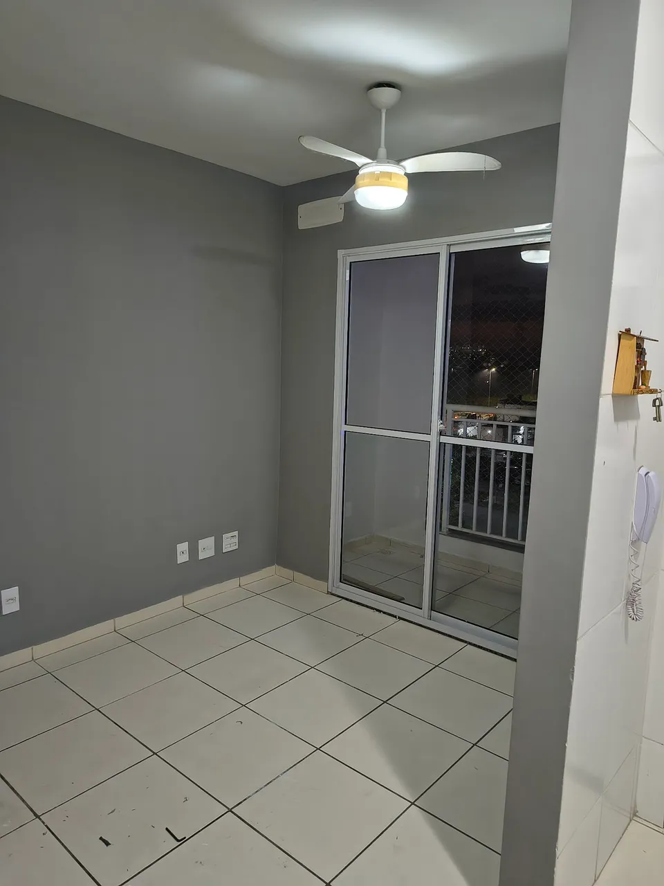 Apartamento 2 quartos com varanda