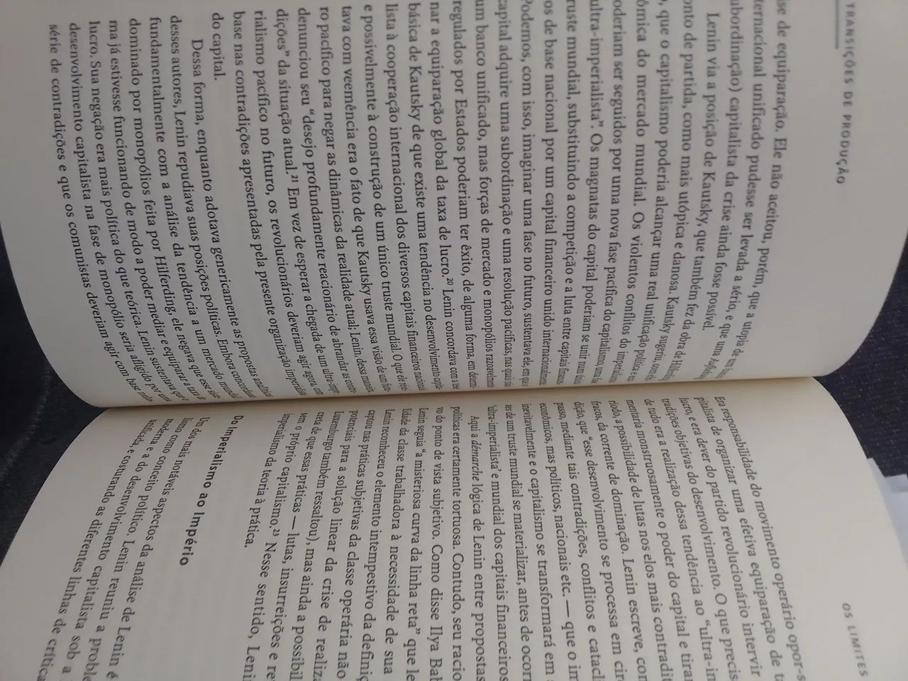 Livro Império - Michael Hardt e Antonio Negri - Foto 3