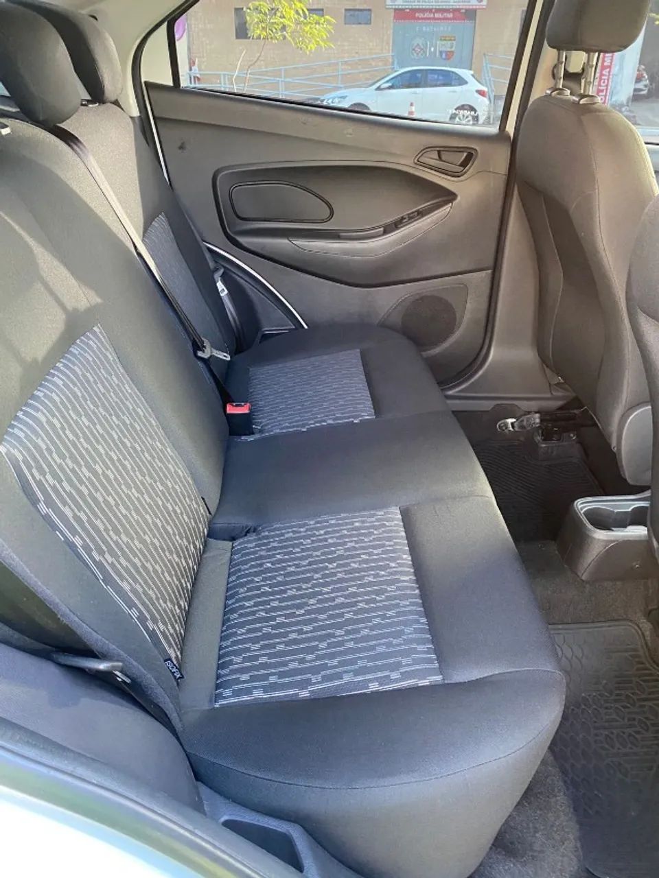 Ford KA 1.5 Sedan SE Plus 12V Flex 4P Aut. 2020 - Foto 7