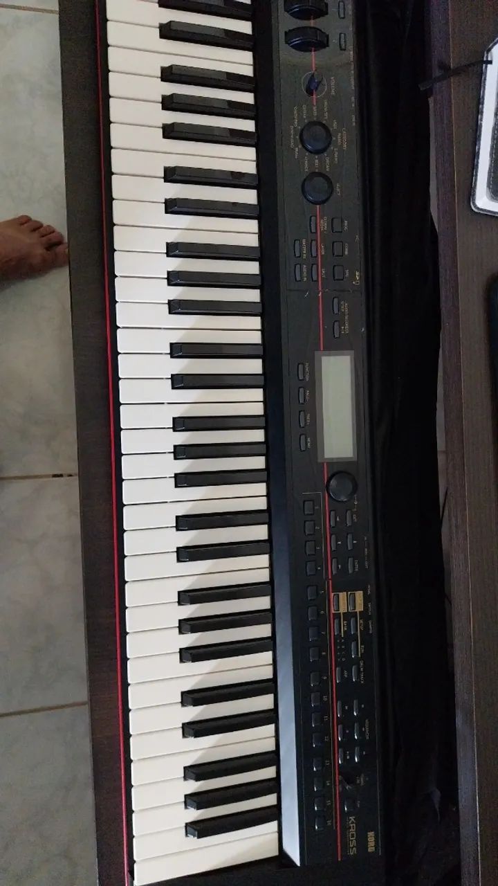 Teclado korg kross 