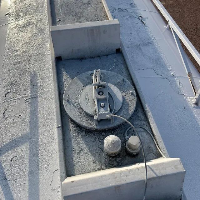 Carreta Tanque 32 Mil Litros 3 Eixos Tanque Aço 1999 - Foto 11