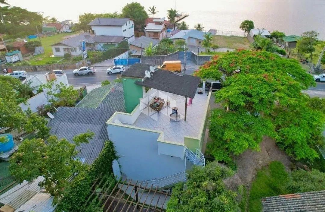 Pousada com 7 quartos/dormitórios (suítes), com 301m2 na Barra da Lagoa - Foto 3