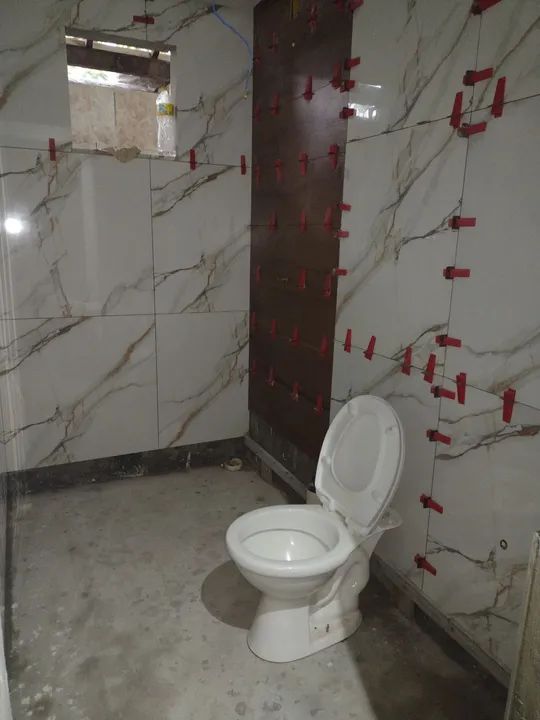 Vendo vaso, pia e grades 