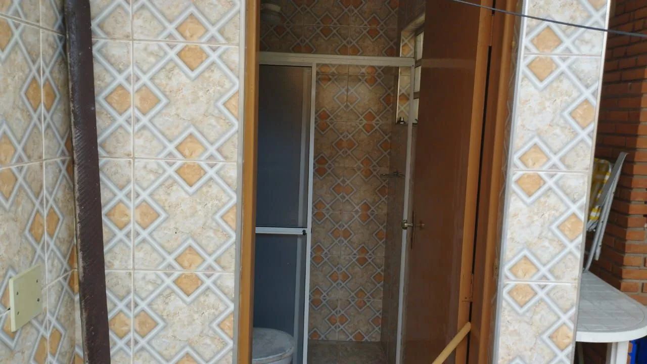 Imóvel para venda possui 110 metros quadrados com 2 quartos em Jardim Praia Grande - Monga - Foto 3