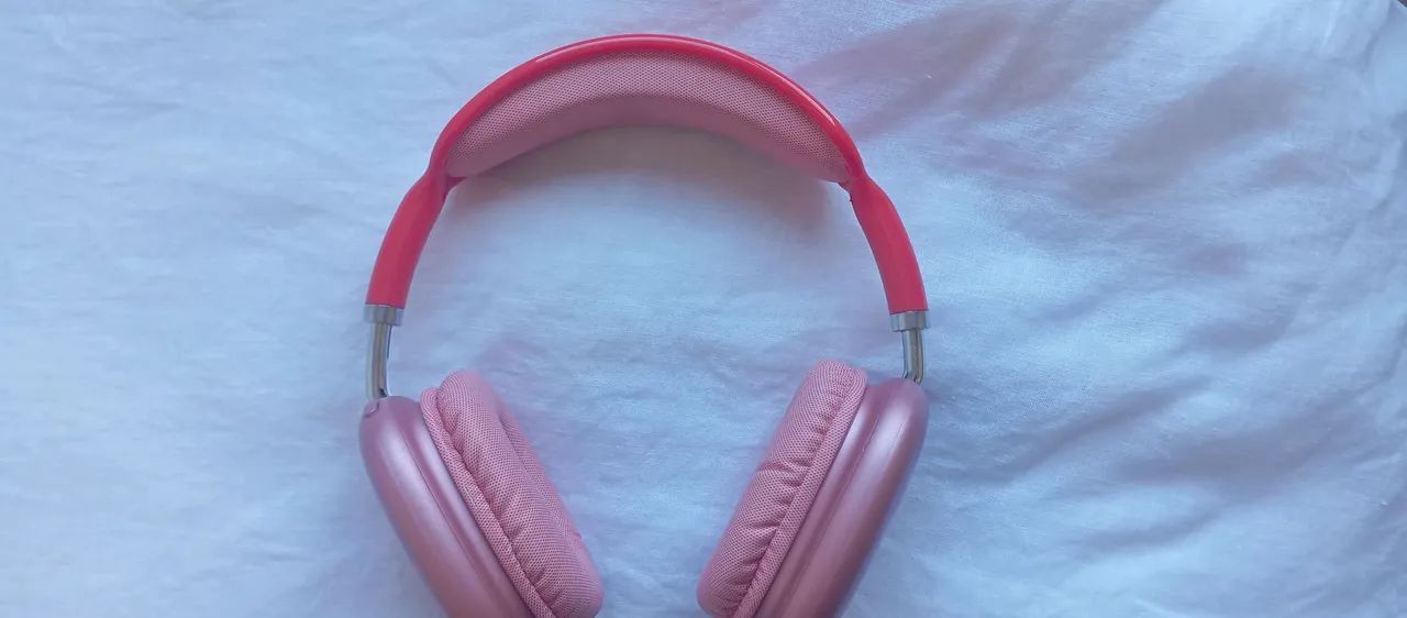 Fones de Ouvido Rosa - Sem Fio - Novo