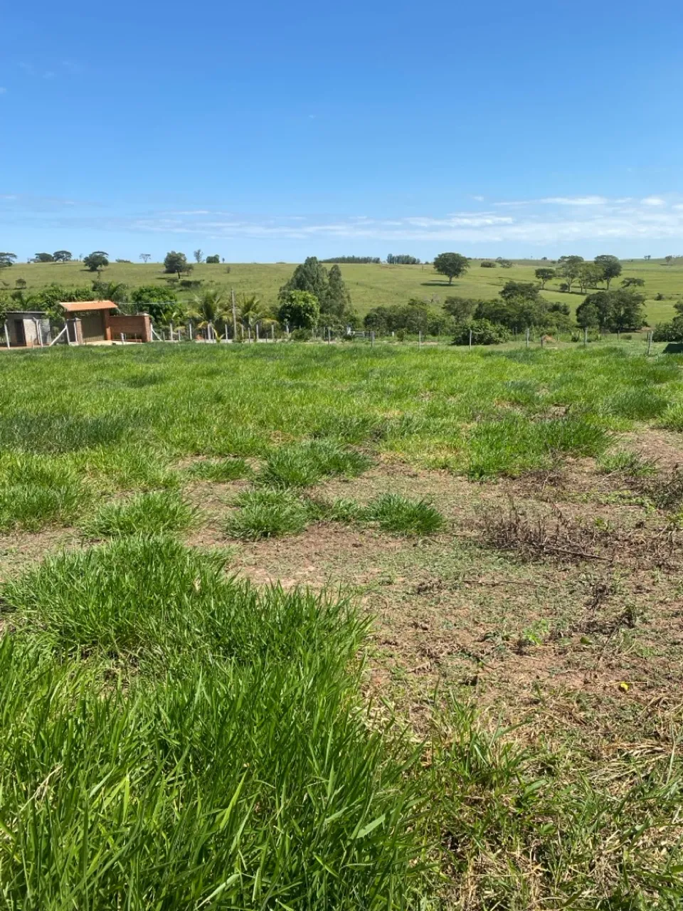 Terreno 1000m2 - R$ 70.000 - Ótima localização