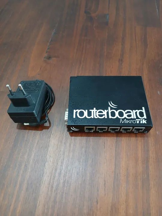 Roteador MikroTik Routerboard