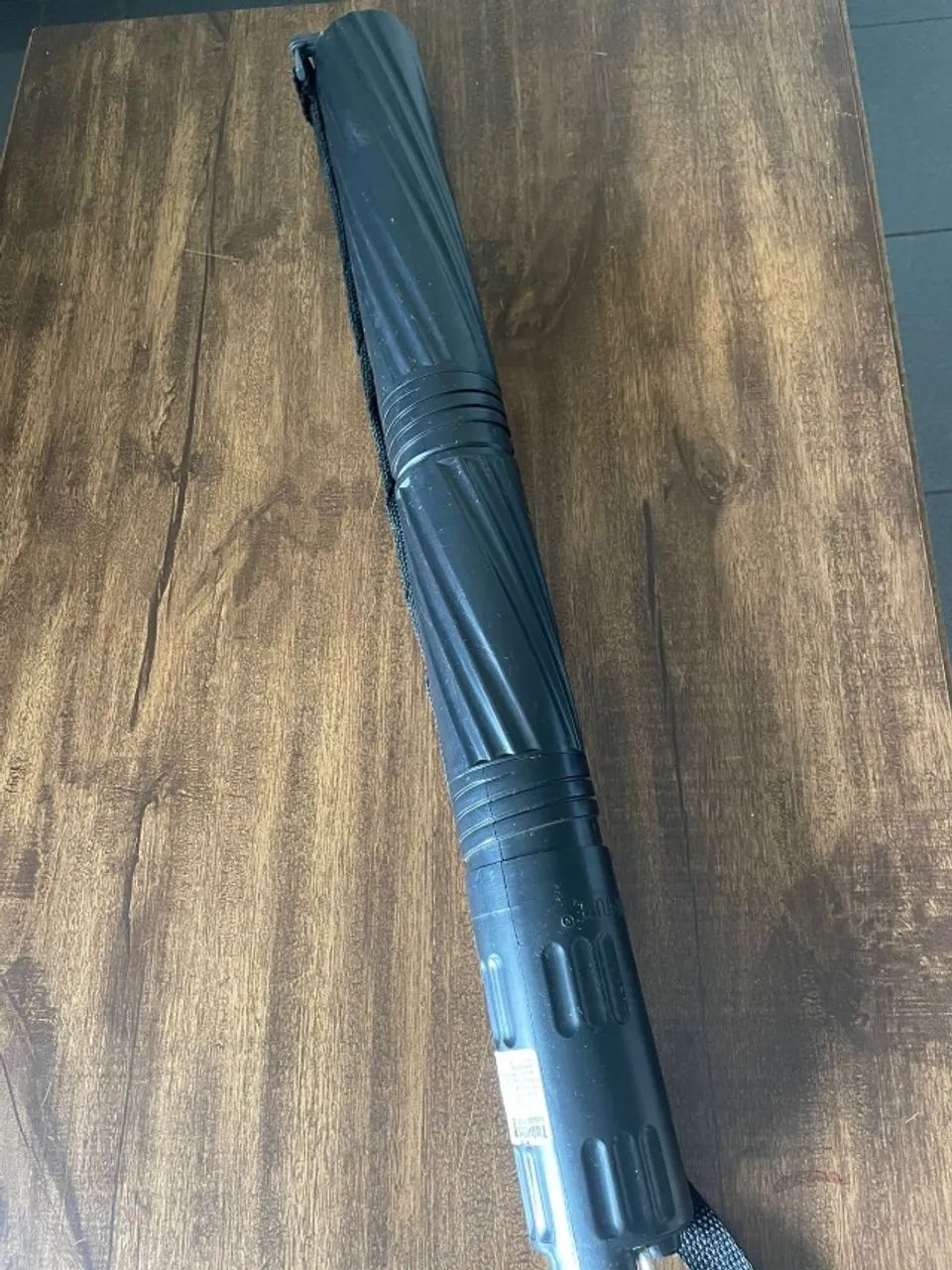 Tubo Telescópico em plástico 8cm X 73cm, preto