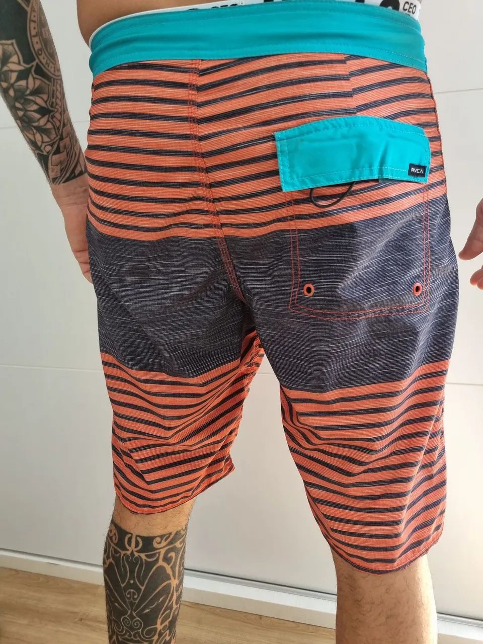 Short de Praia RVCA Laranja e Preto - Foto 3