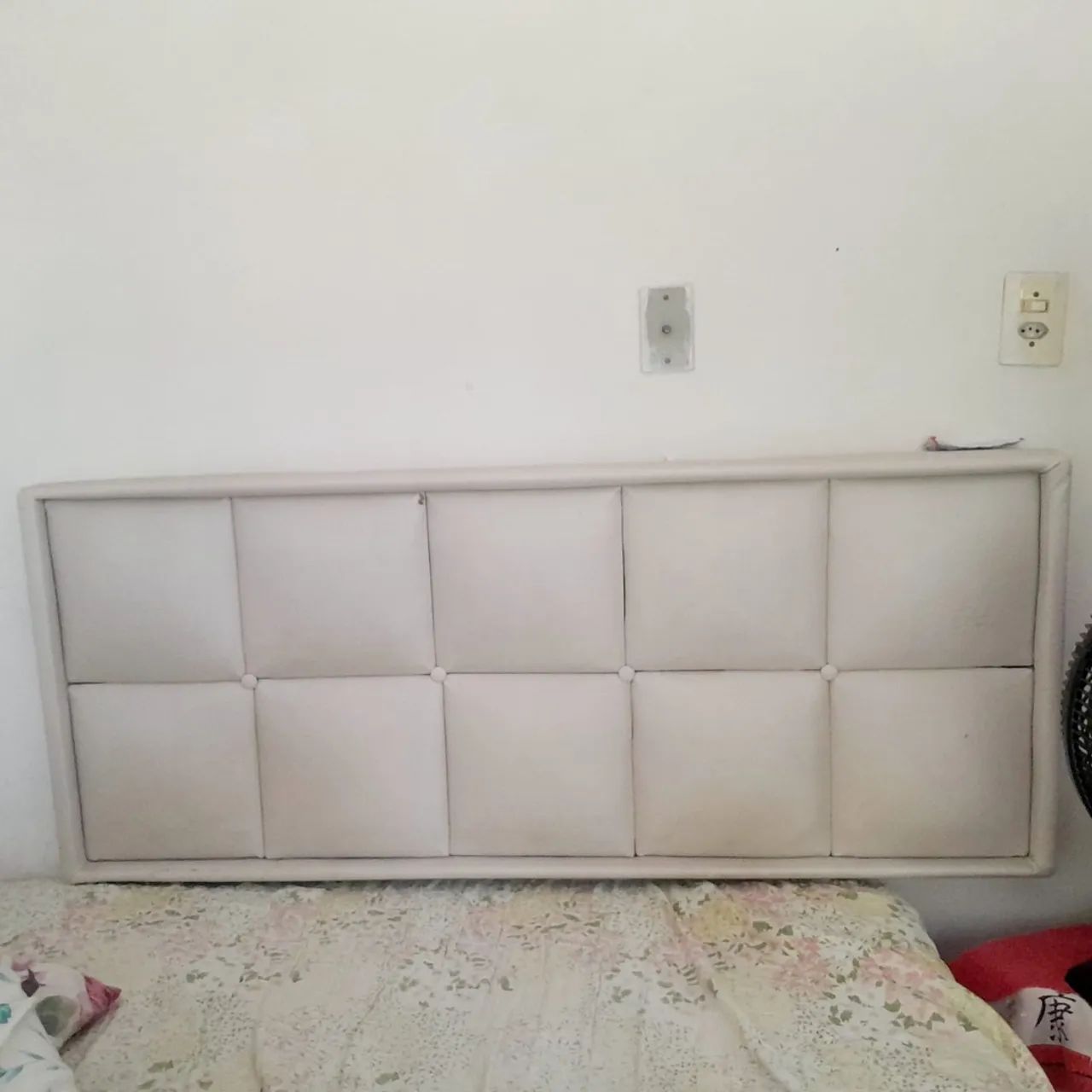 Vende-se essa cabeceira