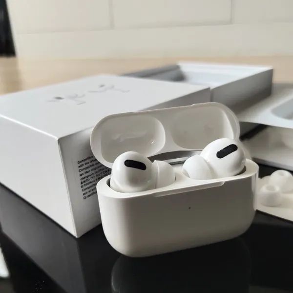 Fone de Ouvido Sem Fio Airpods PRO 3 C/ Cancelamento De Ruído Bluetooth p/ iOS e Android - Foto 3