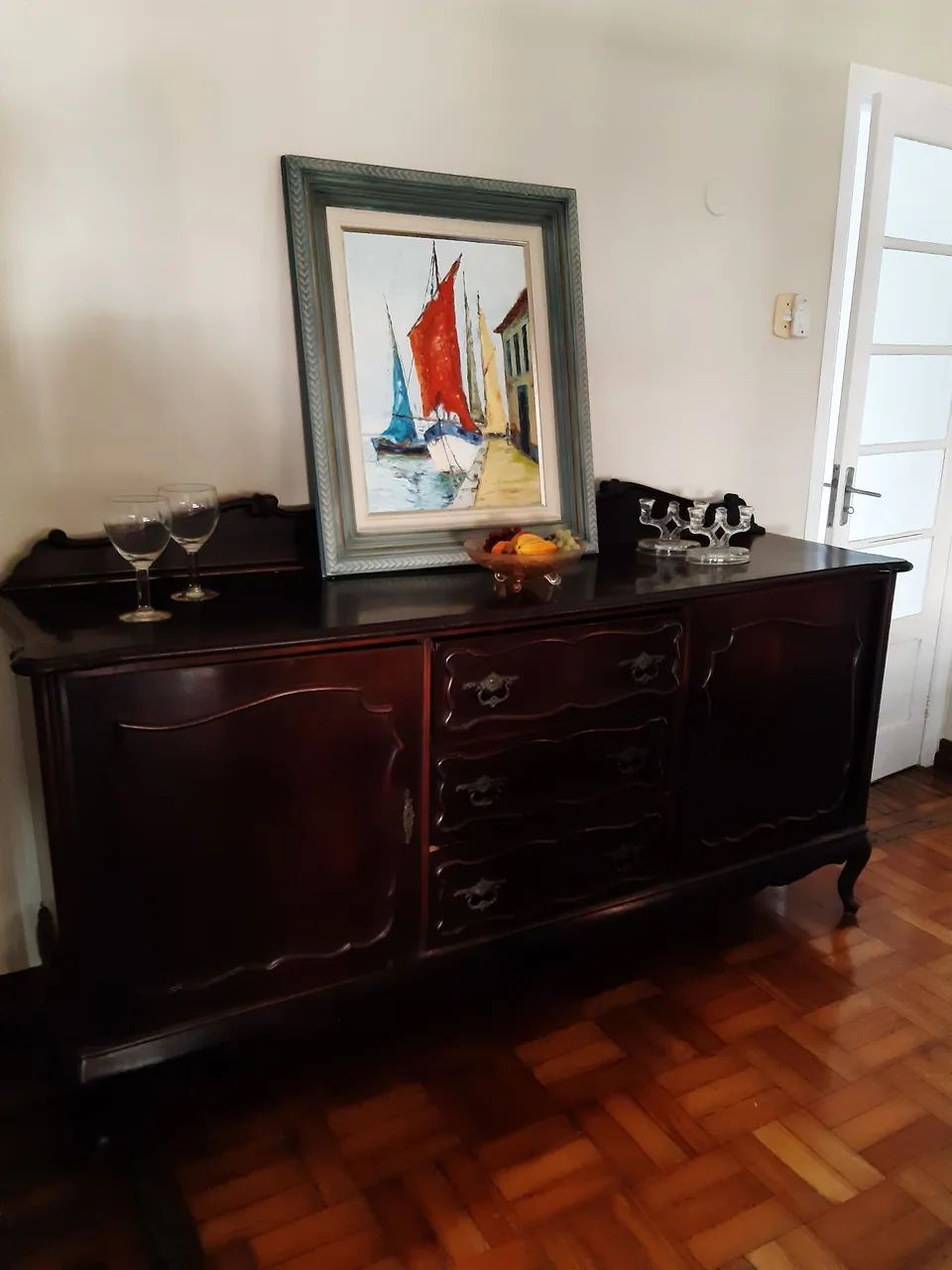 Chipandelle-Antigo em Madeira Maciça com Obra de Arte