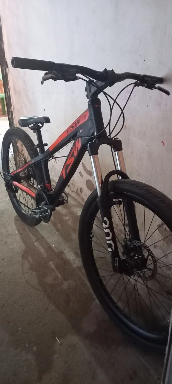 Bicicleta TSW - TROCO EM CELULAR!