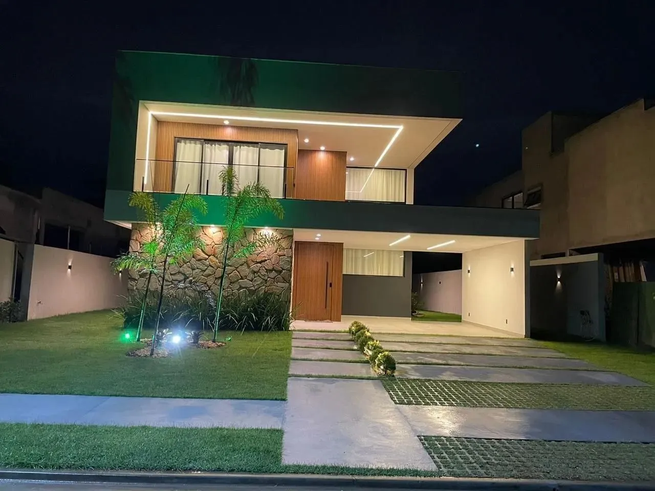 VENDO LINDISSIMA CASA DUPLEX COM 4 SUITES EM ALPHAVILLE 3