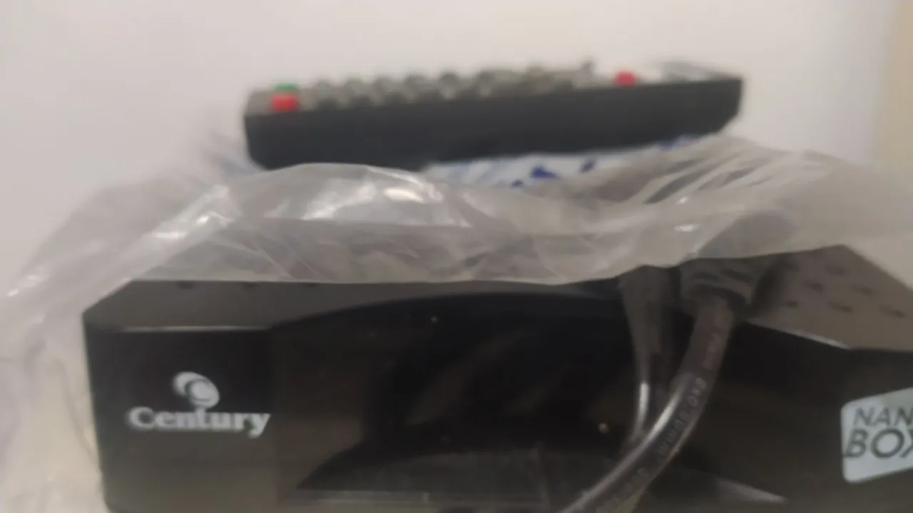 Receptor de TV Digital Century Nano Box