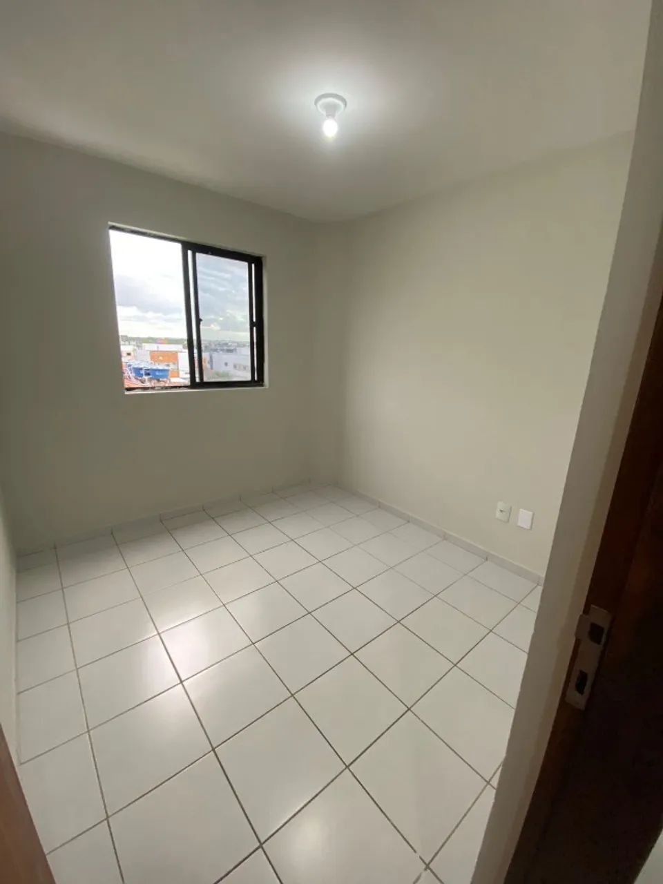 Apartamento Para Alugar com 2 Quartos por trás da Josefa Taveira - Foto 5