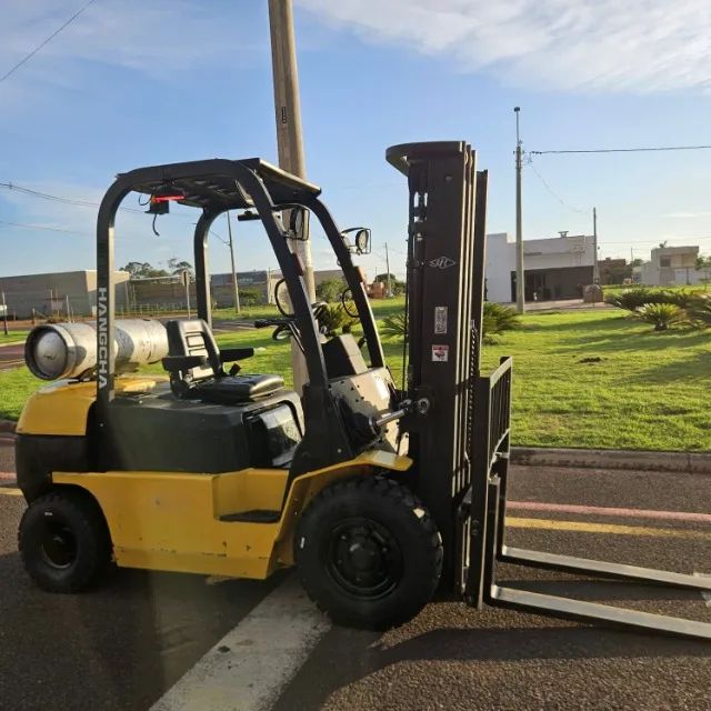 EMPILHADEIRA HANGCHA MODELO : CPQD25 ANO : 2017 COMBUSTIVEL:GLP TORRE : TRIPLEX 4,7 MTRS - Foto 5