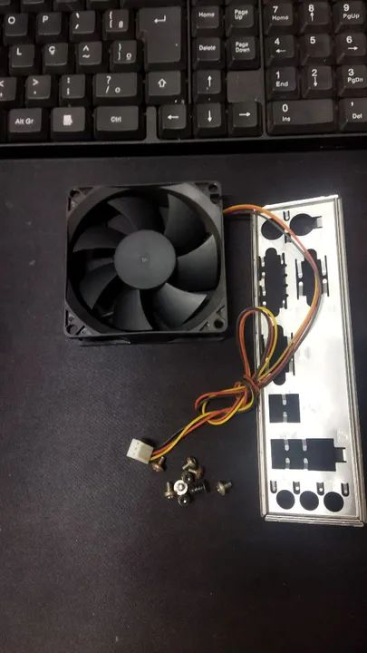 Kit H81 HP + i3 4130 + 4Gb Ram Corsair  - Foto 3