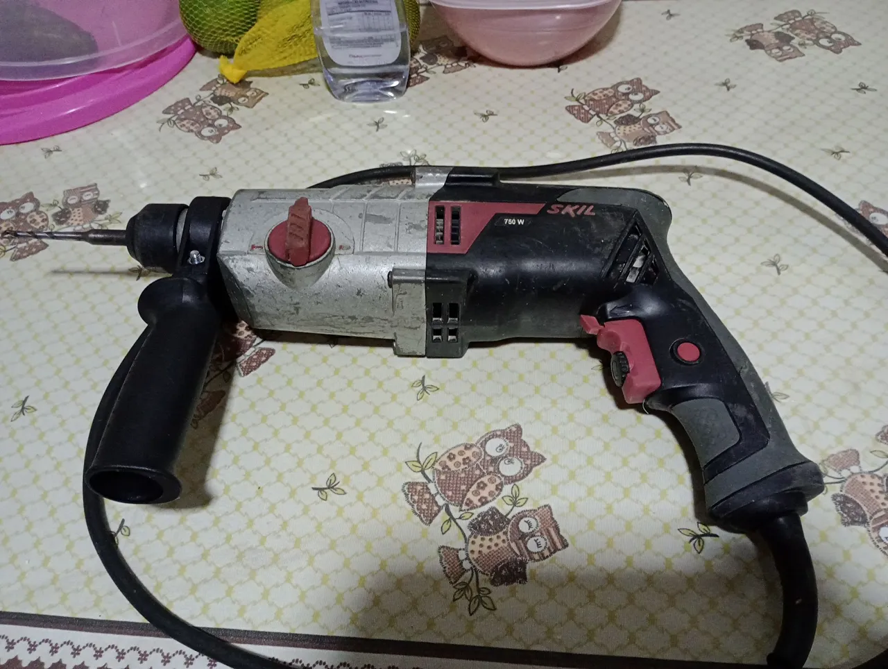 Furadeira Skil 750W - Ferramenta de Qualidade