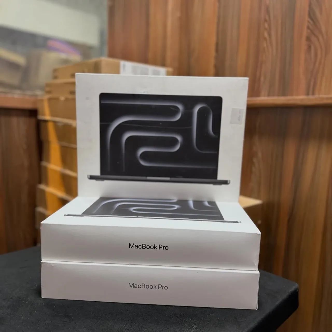MacBook Pro M5 14" 1TB / 16gb RAM Lacrado