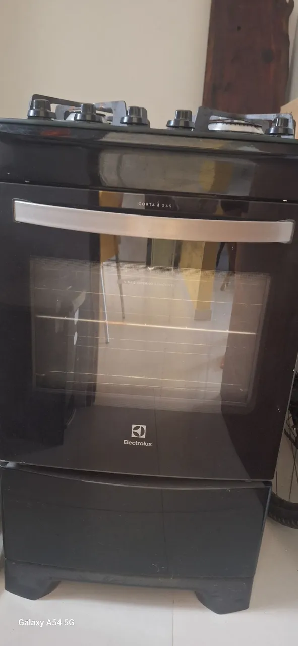 FOGÃO Electrolux 4 bocas com mesa de vidro