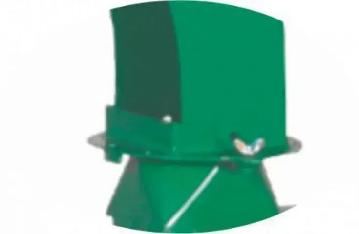 Ensiladeira B-615 T para trator SEM cardan com alimentador automático, regulagem de corte