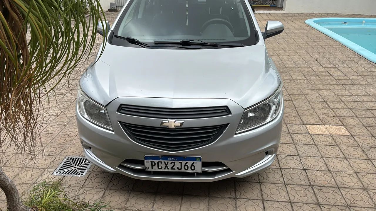 Chevrolet Onix ONIX HATCH Joy 1.0 8V Flex 5p Mec. 2018