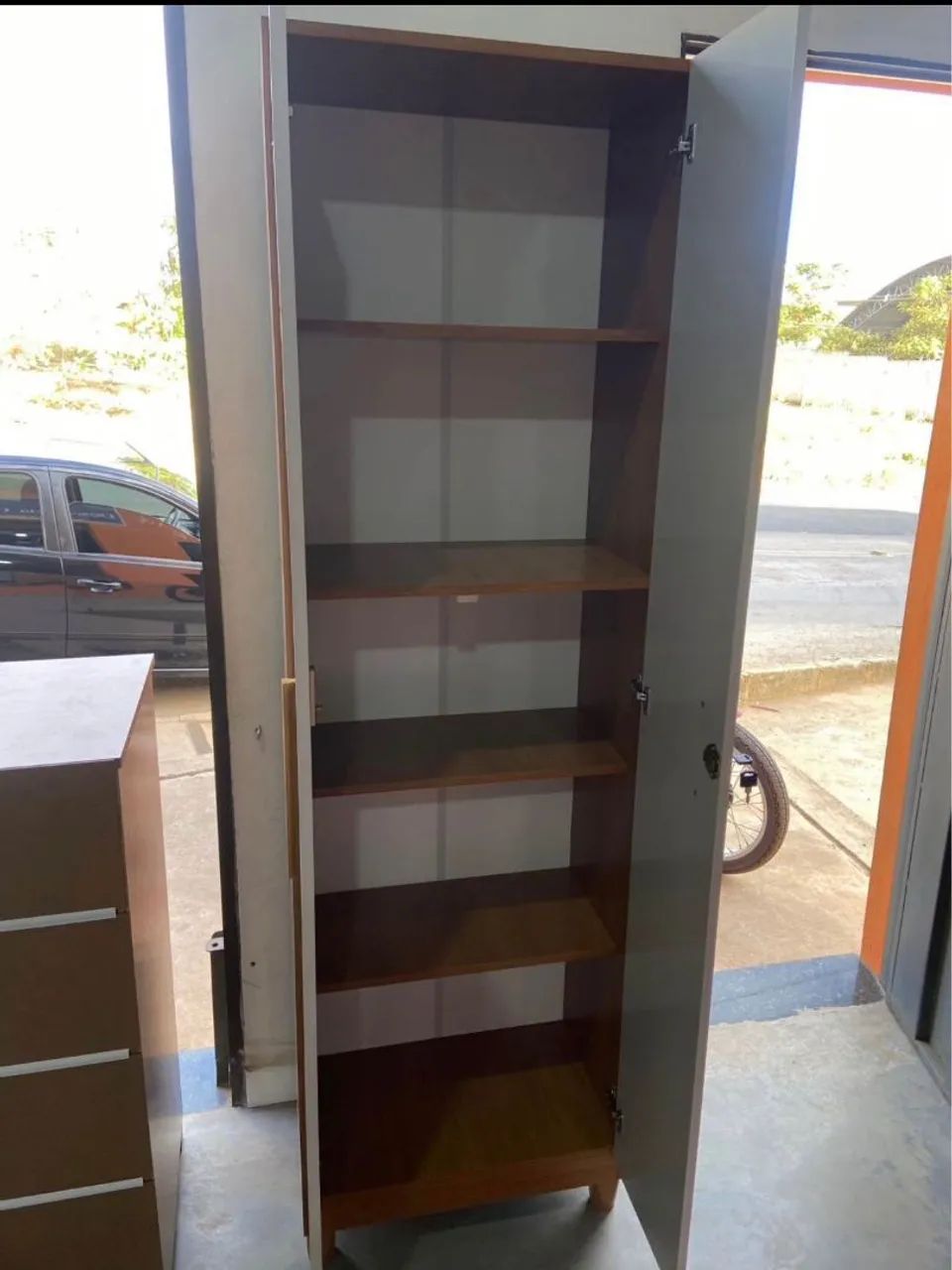 Guarda-Roupa Branco 2 Portas - Foto 2