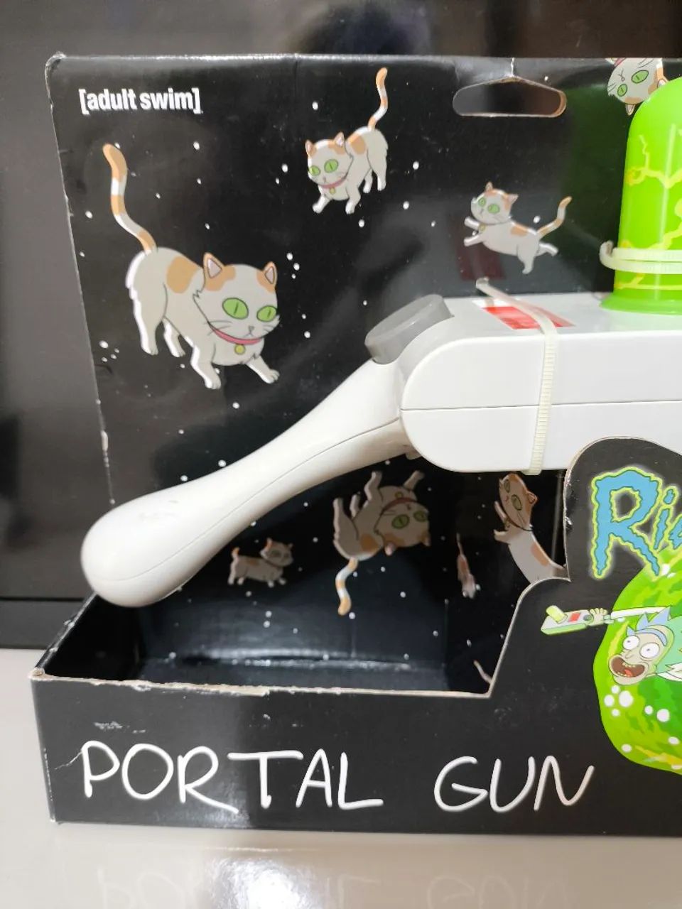 Figura portal Gu Rick and Morty PhatMojo  - Foto 2