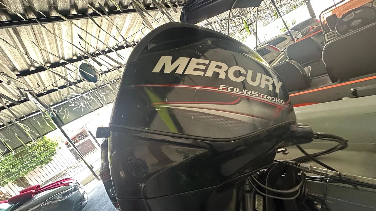 Lancha de passeio/pesca  levfort - Foto 8