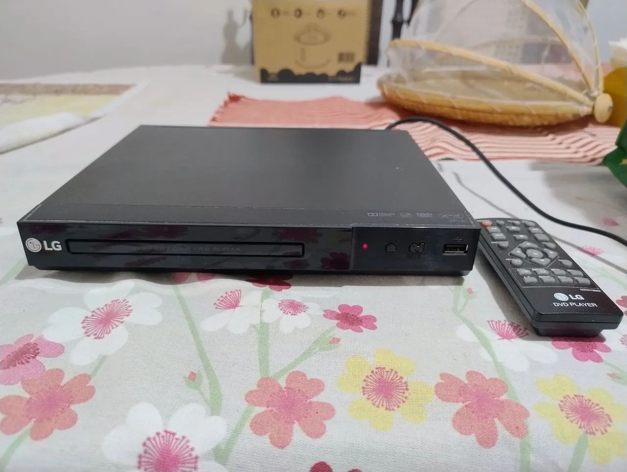 DVD Player LG Dp132 Com controle. Novo