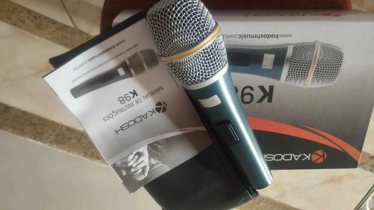 Microfone Kadosh K98 - Novo na Caixa