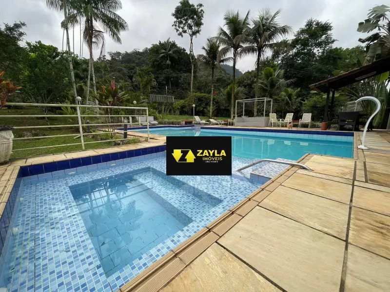 Sítio a venda em Guapimirim