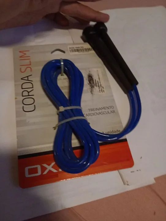 Vendo uma Corda de Pular profissional de academia 