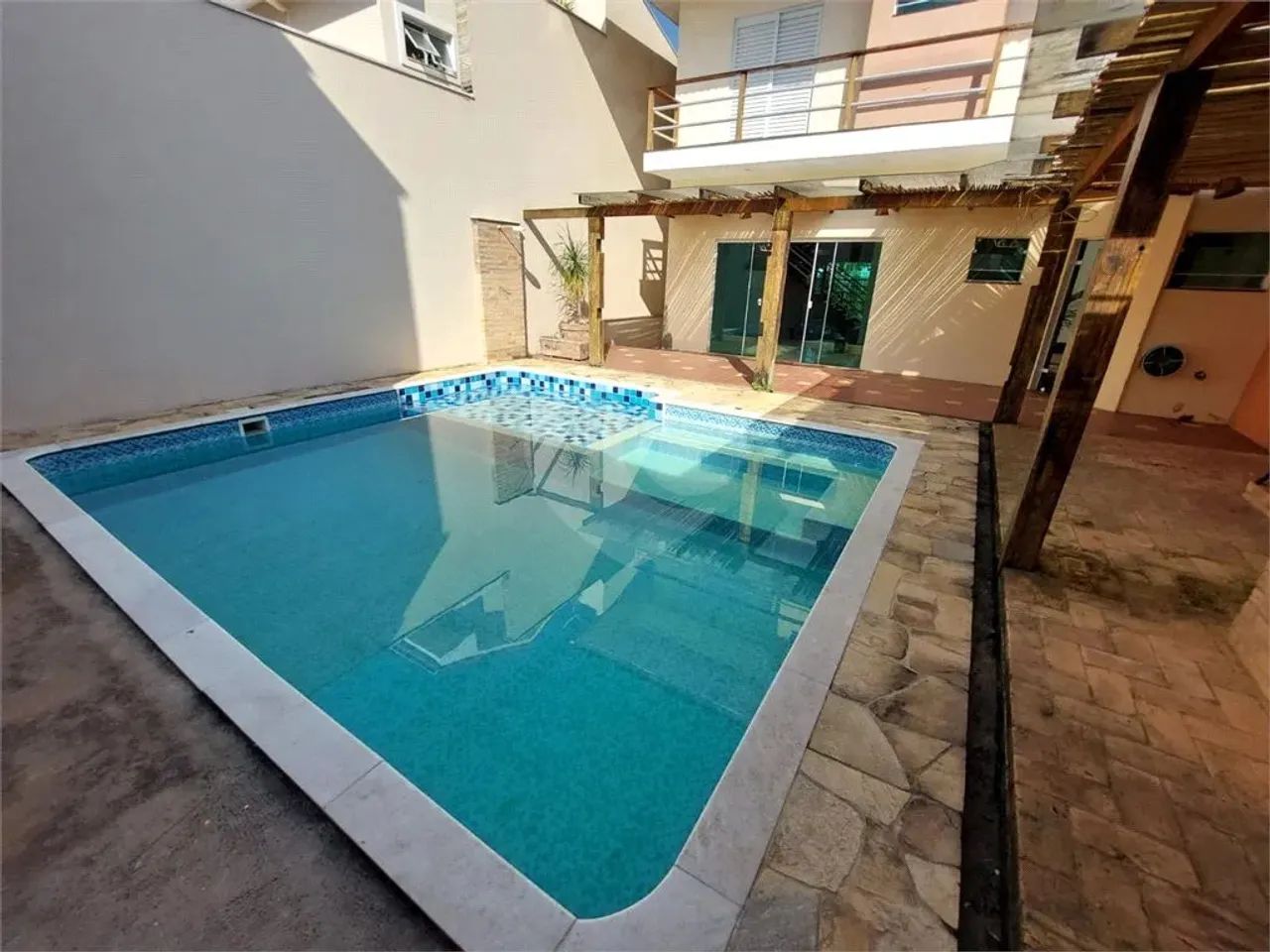 Casa à venda com 3 quartos, sendo 1 suíte, no condomínio Village Saint Clair, Sorocaba - S - Foto 4