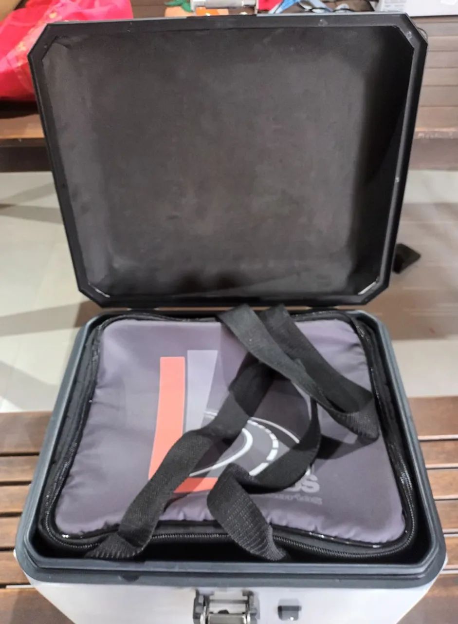 TOP CASE BAÚ GUARÁ 48L  - Foto 8