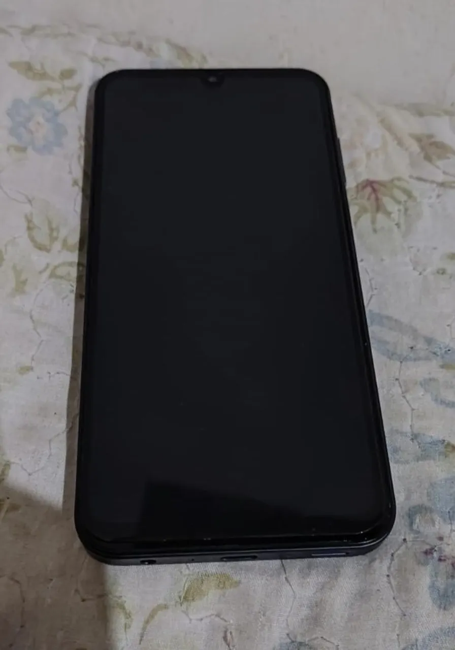 Celular Galax A25 5g poucos meses de uso ainda estou pagando