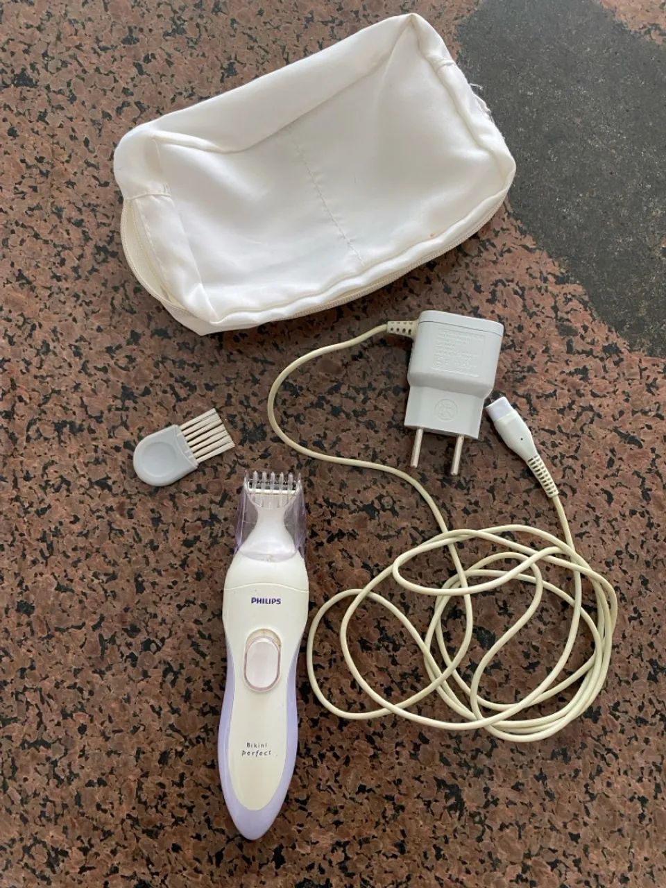 Aparador de Pelos Philips mais carregador