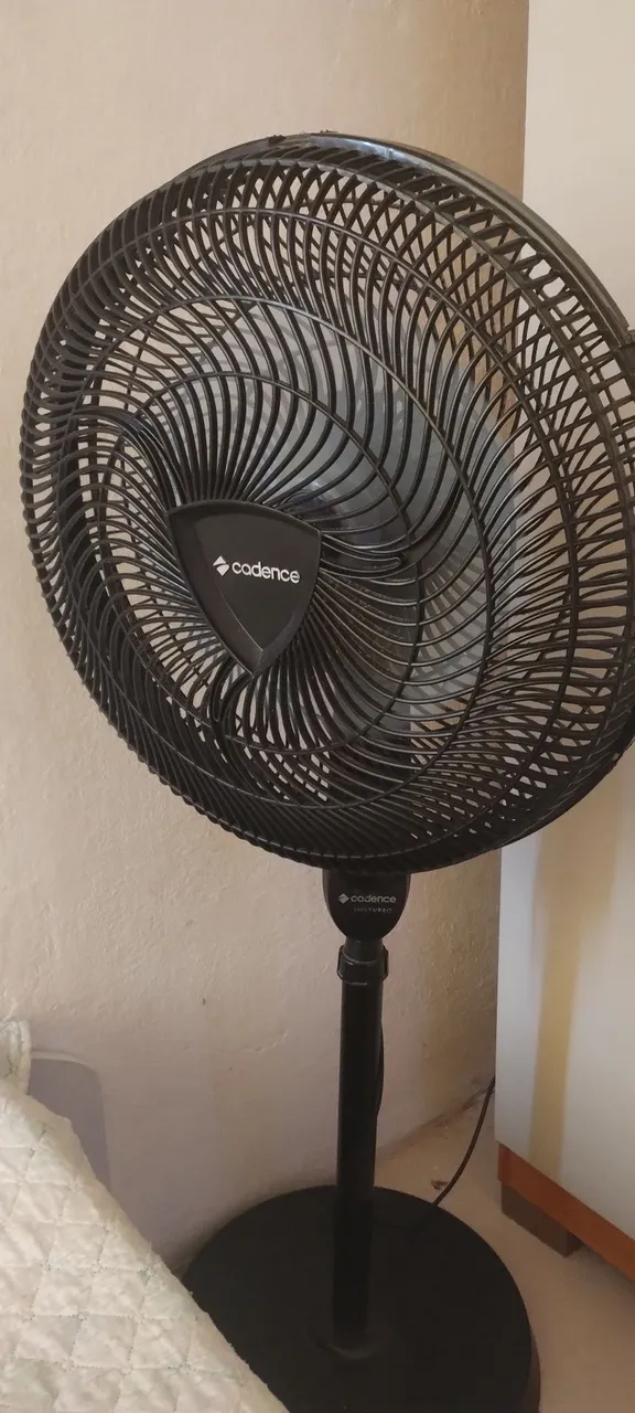 Ventilador de coluna Cadence