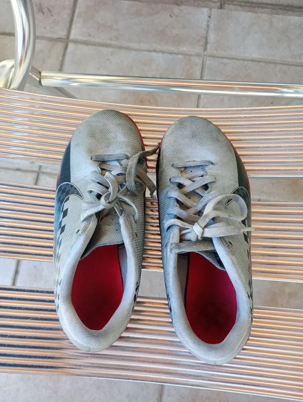 Chuteira Nike -33 society