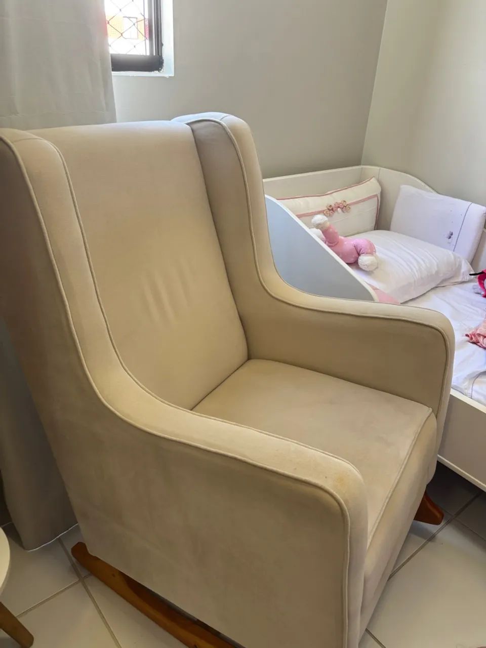 Poltrona / Cadeira de Amamentação  - Foto 3