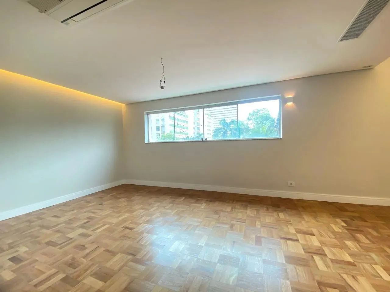 Venda Apartamento 3 Dormitórios - 165 m² Bela Vista - Foto 2