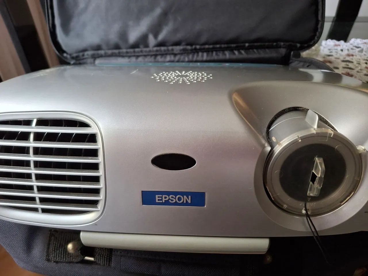 Projetor Epson PowerLite S1+ - Foto 4