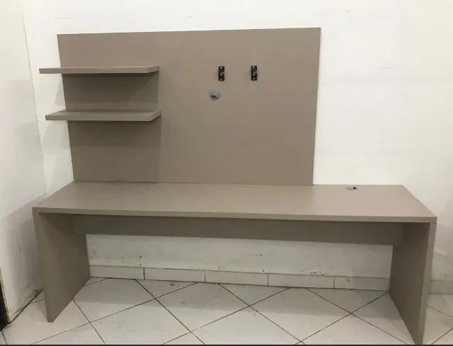 ESTAÇÃO DE TRABALHO + PAINEL DE TV EM MDF CAPUCCINO