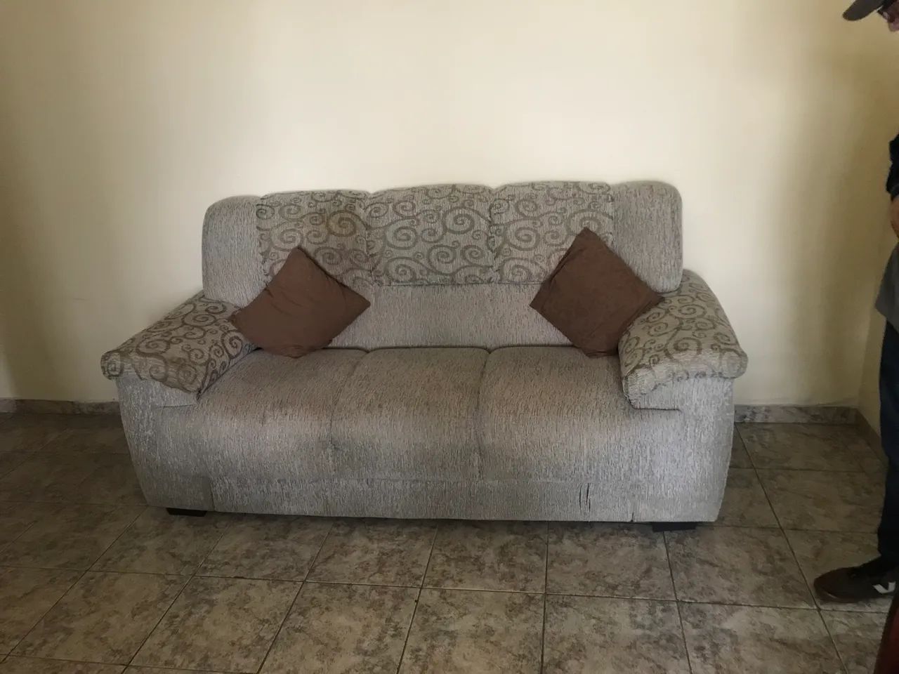 Three-Seater Sofa65048989947777121