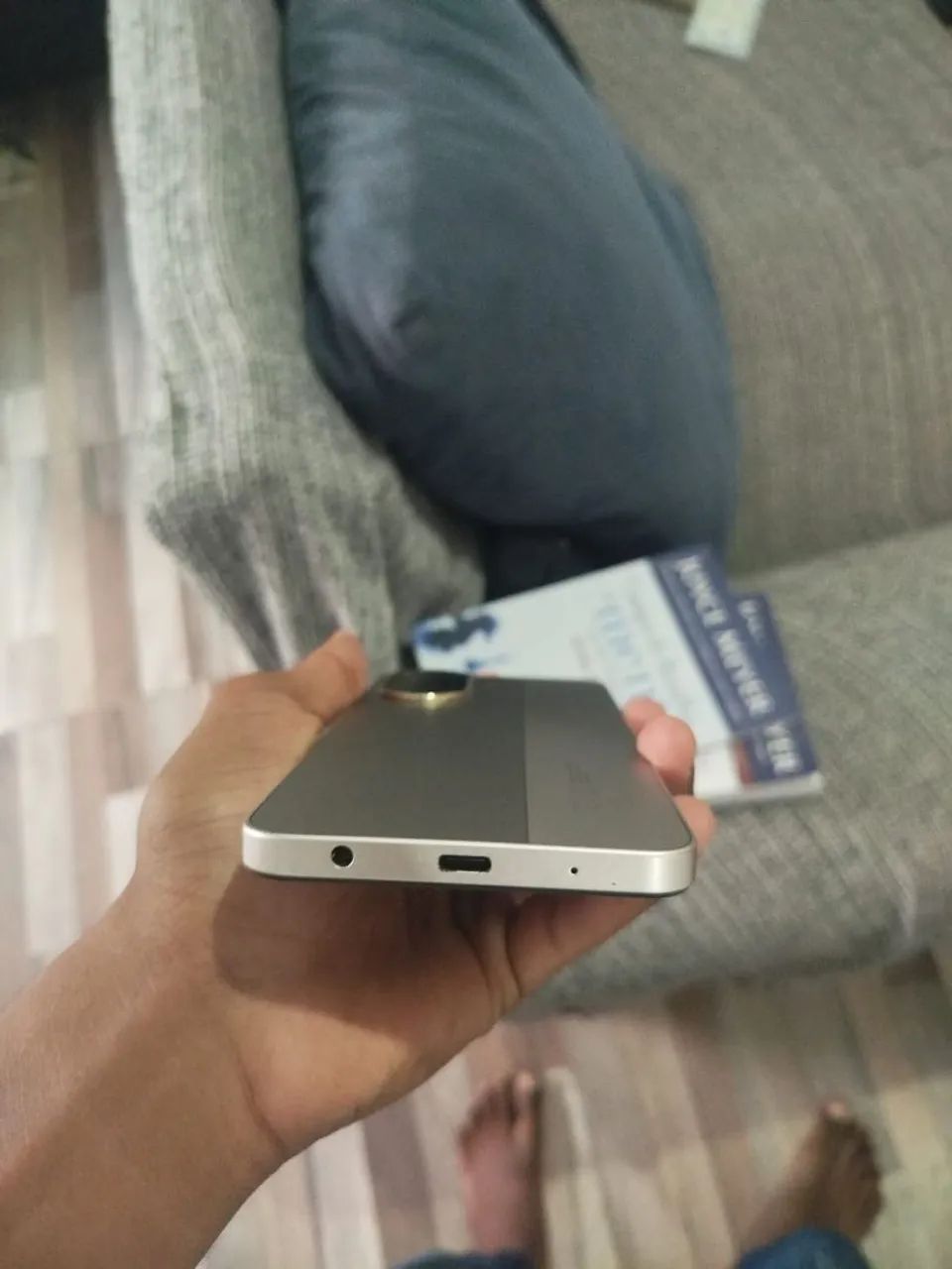 Estou vendendo poco C71. Usei por 1 ano. - Foto 2