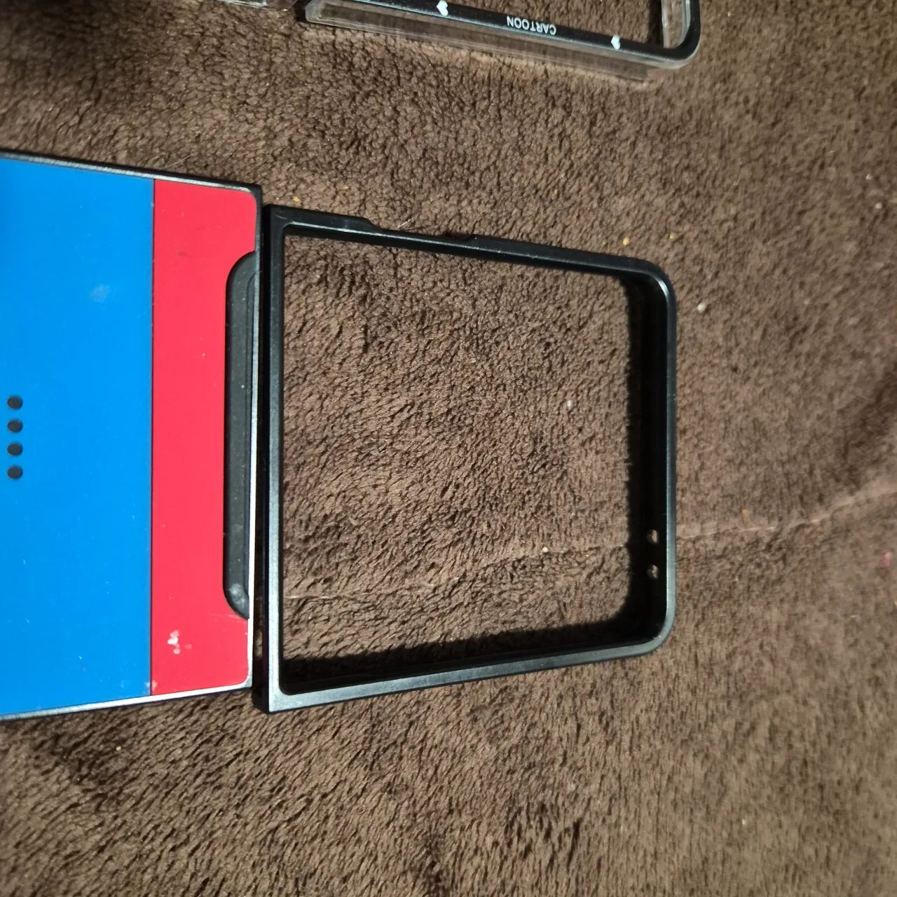 CASE Z FLIP 7 - Foto 2